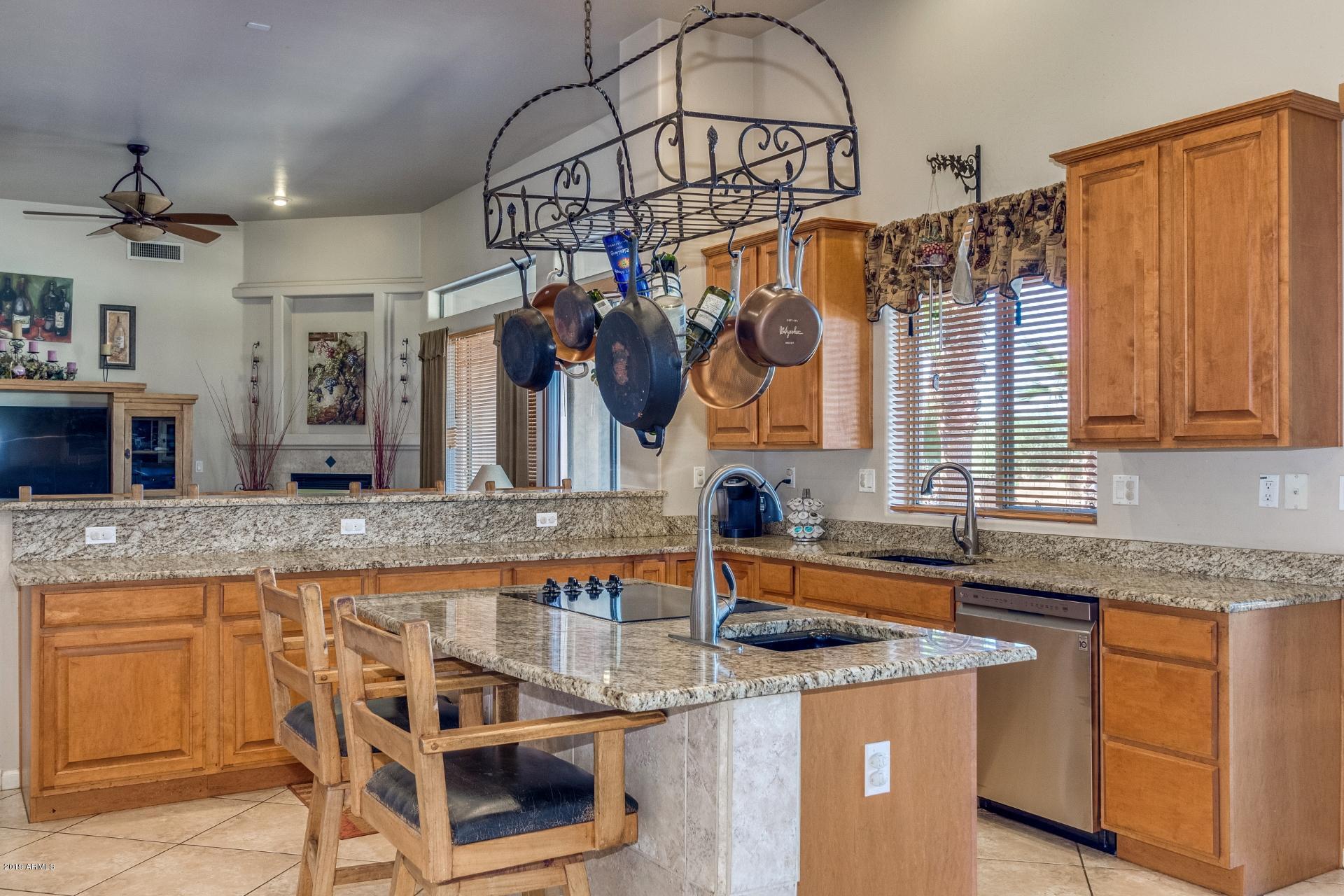 13 East Tanya Road Phoenix, AZ 85086 - Photo 15 of 76 Tanya (15)