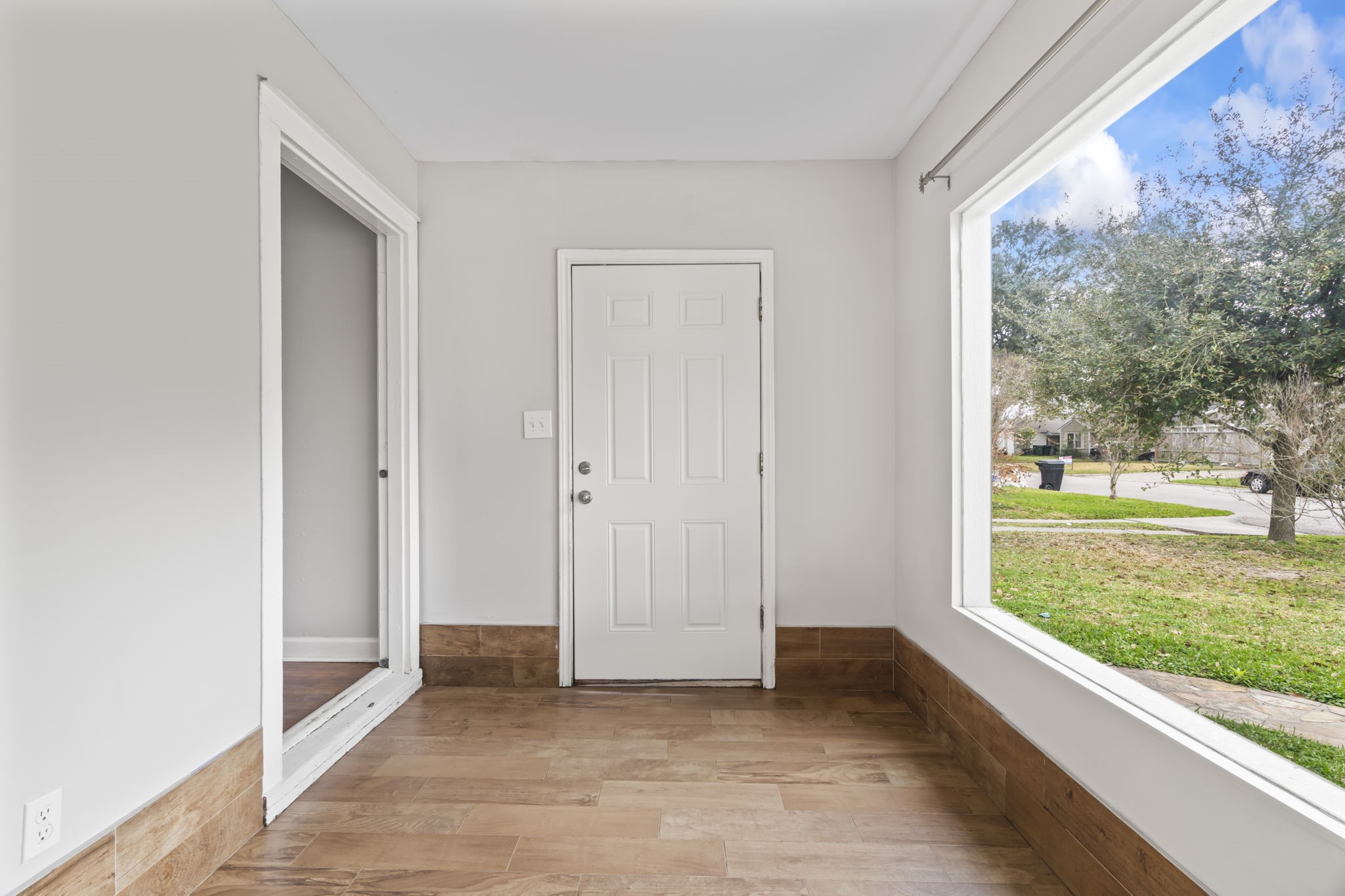 7511 Magnolia Street Houston, TX 77023 - Photo 11 of 30