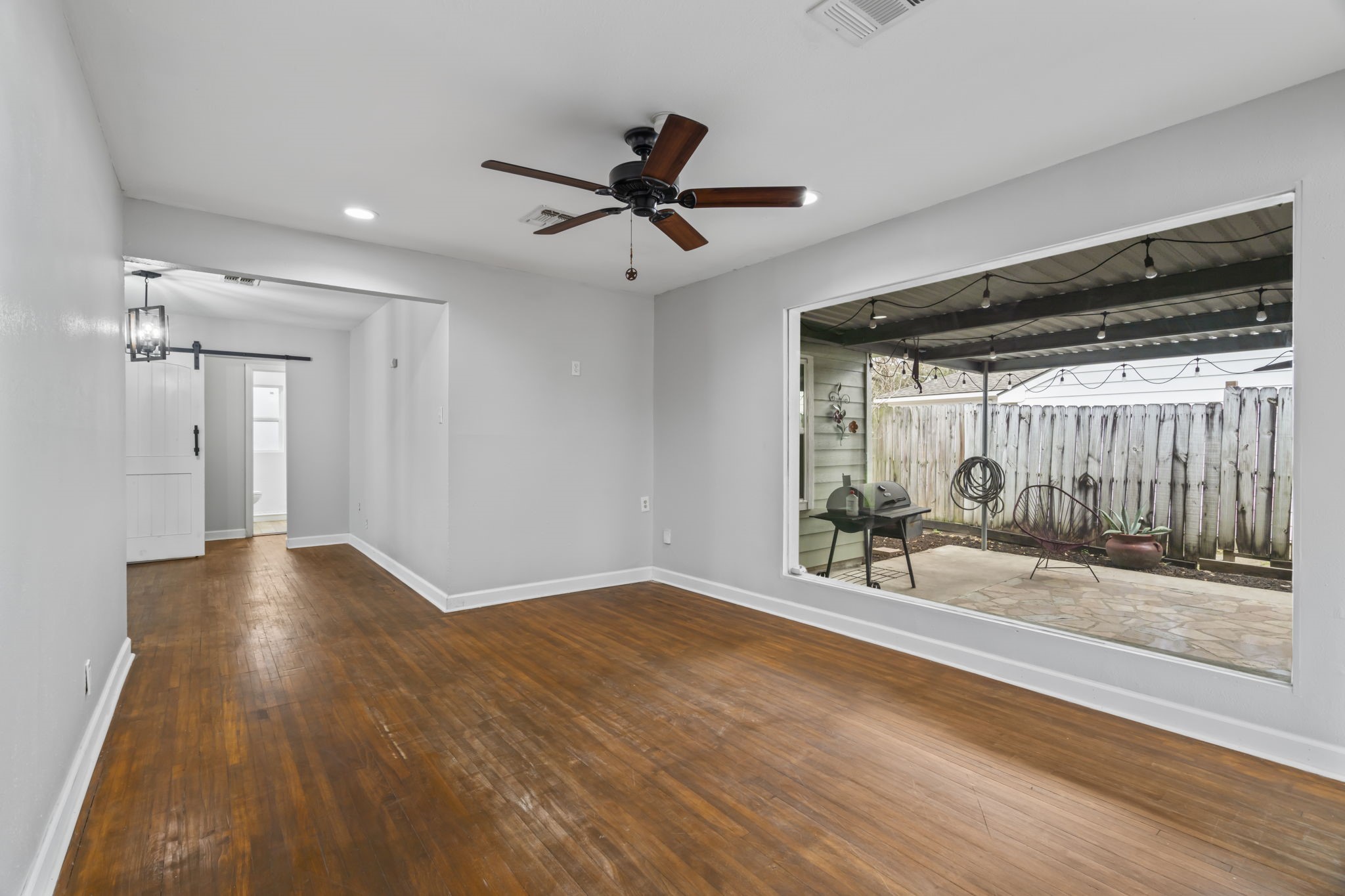 7511 Magnolia Street Houston, TX 77023 - Photo 13 of 30