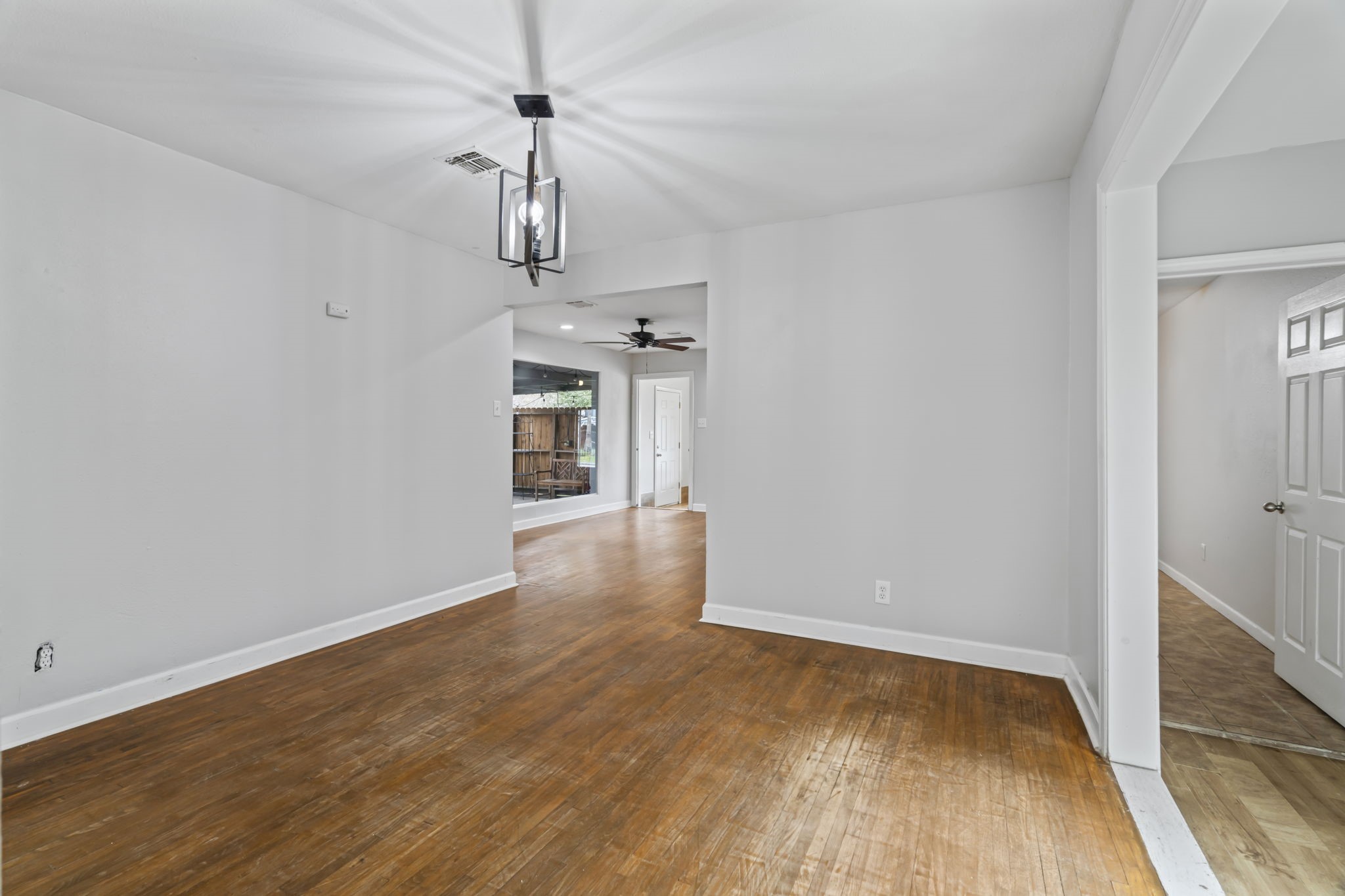 7511 Magnolia Street Houston, TX 77023 - Photo 14 of 30