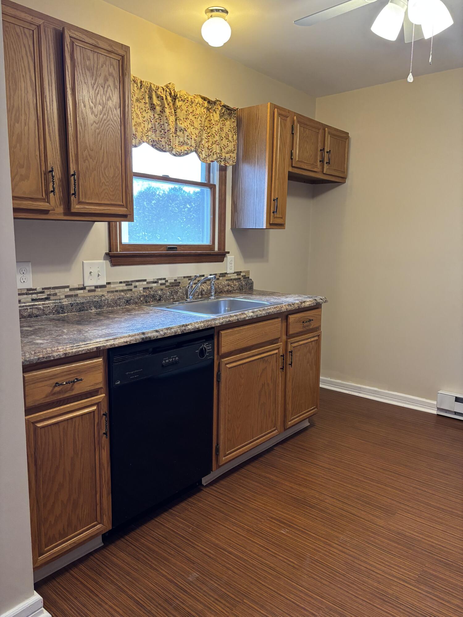 49 Seth Square Plattsburgh, NY 12901 - Photo 3 of 12