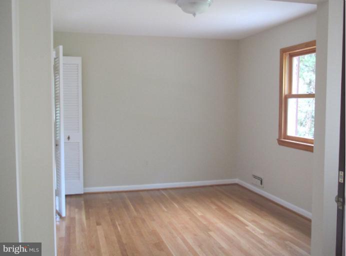 8707 Bradgate Road Alexandria, VA 22308 - Photo 14 of 30 Dining Room