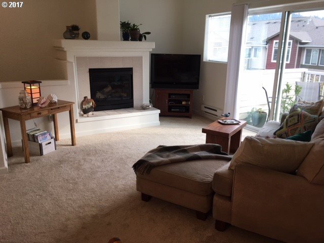 14855 Southwest Sandhill Loop, Unit 202 Beaverton, OR 97007 - Photo 14 of 30 Gallery Image 14