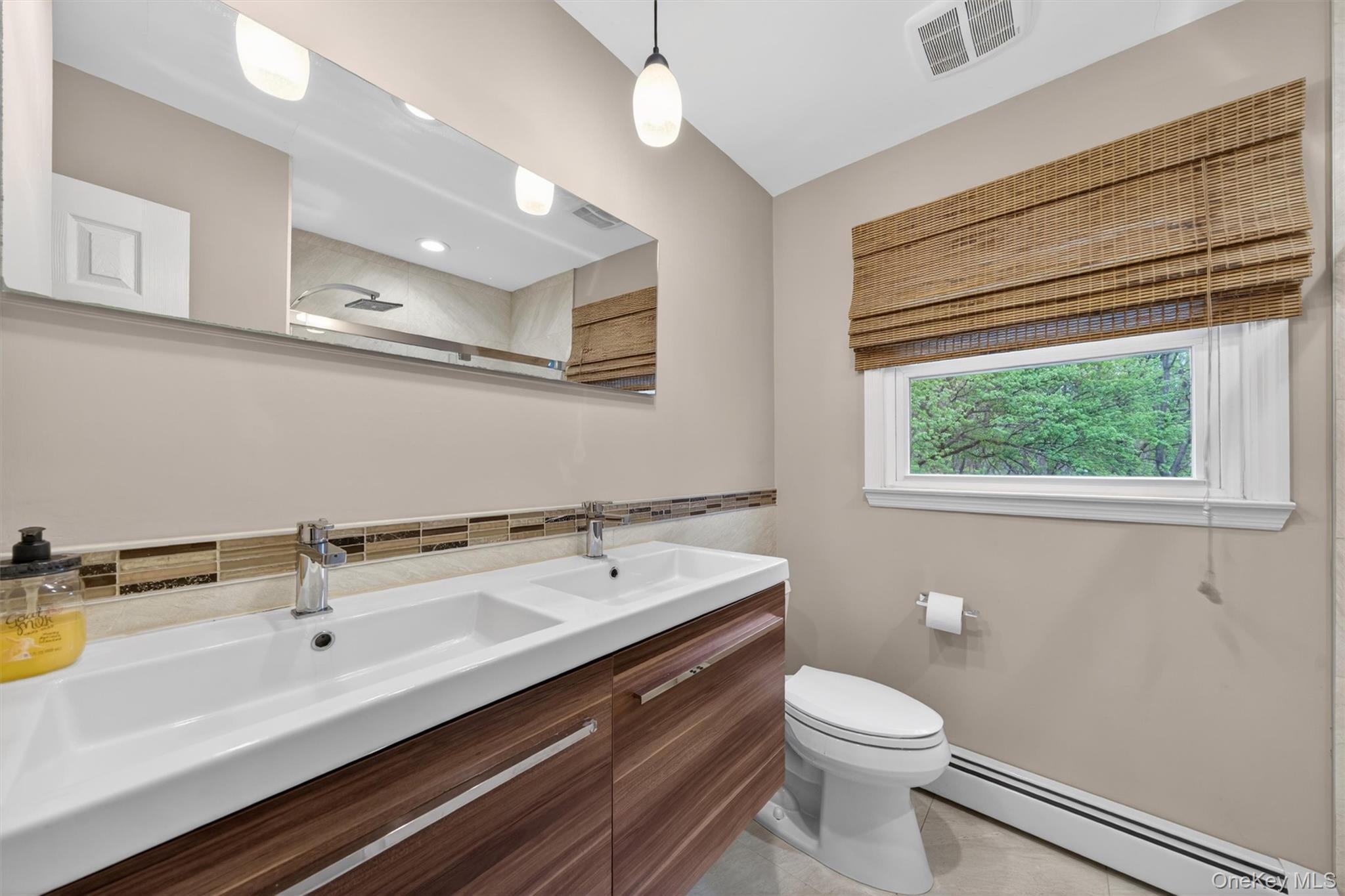 93 Dunderberg Road Central Valley, NY 10917 - Photo 18 of 44