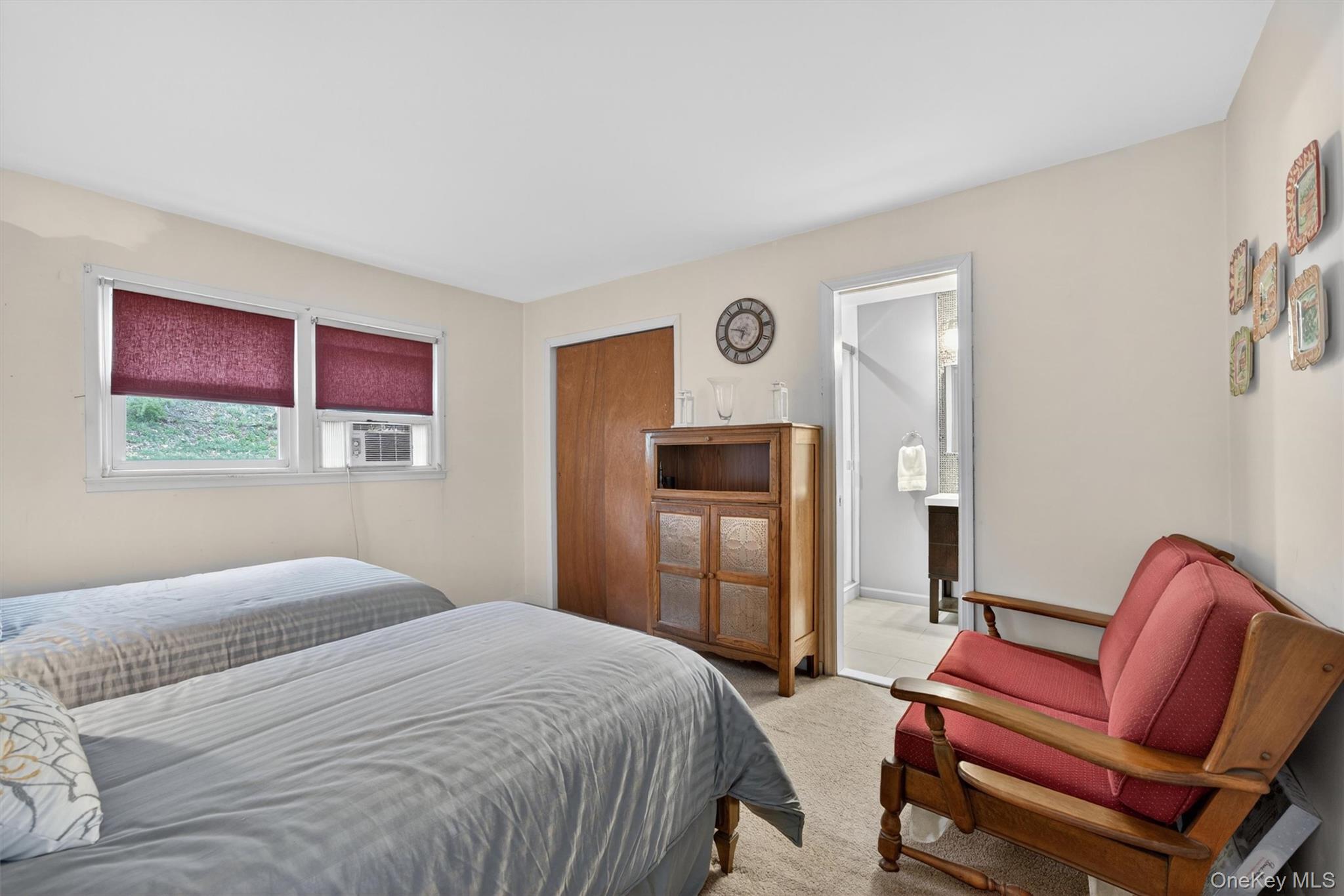 93 Dunderberg Road Central Valley, NY 10917 - Photo 25 of 44