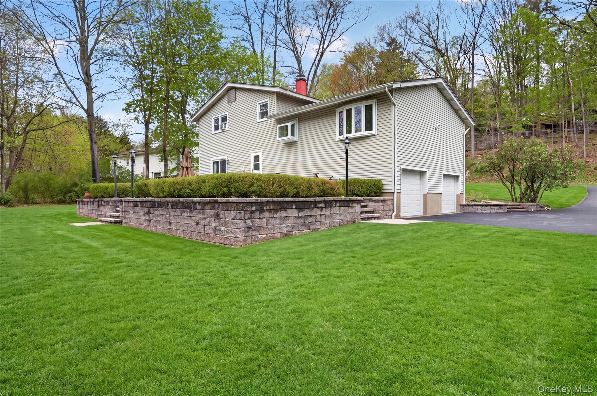 93 Dunderberg Road Central Valley, NY 10917 - Photo 32 of 44
