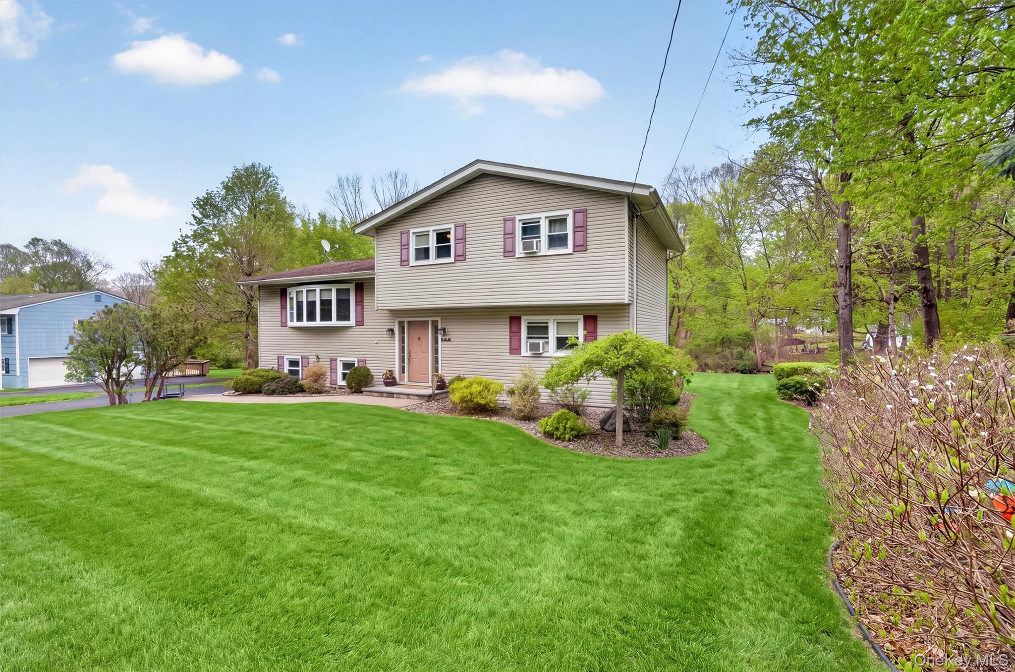 93 Dunderberg Road Central Valley, NY 10917 - Photo 42 of 44