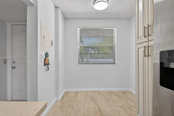 $2,100 | 9670 West McNab Road, Unit 208, Tamarac, FL 33321