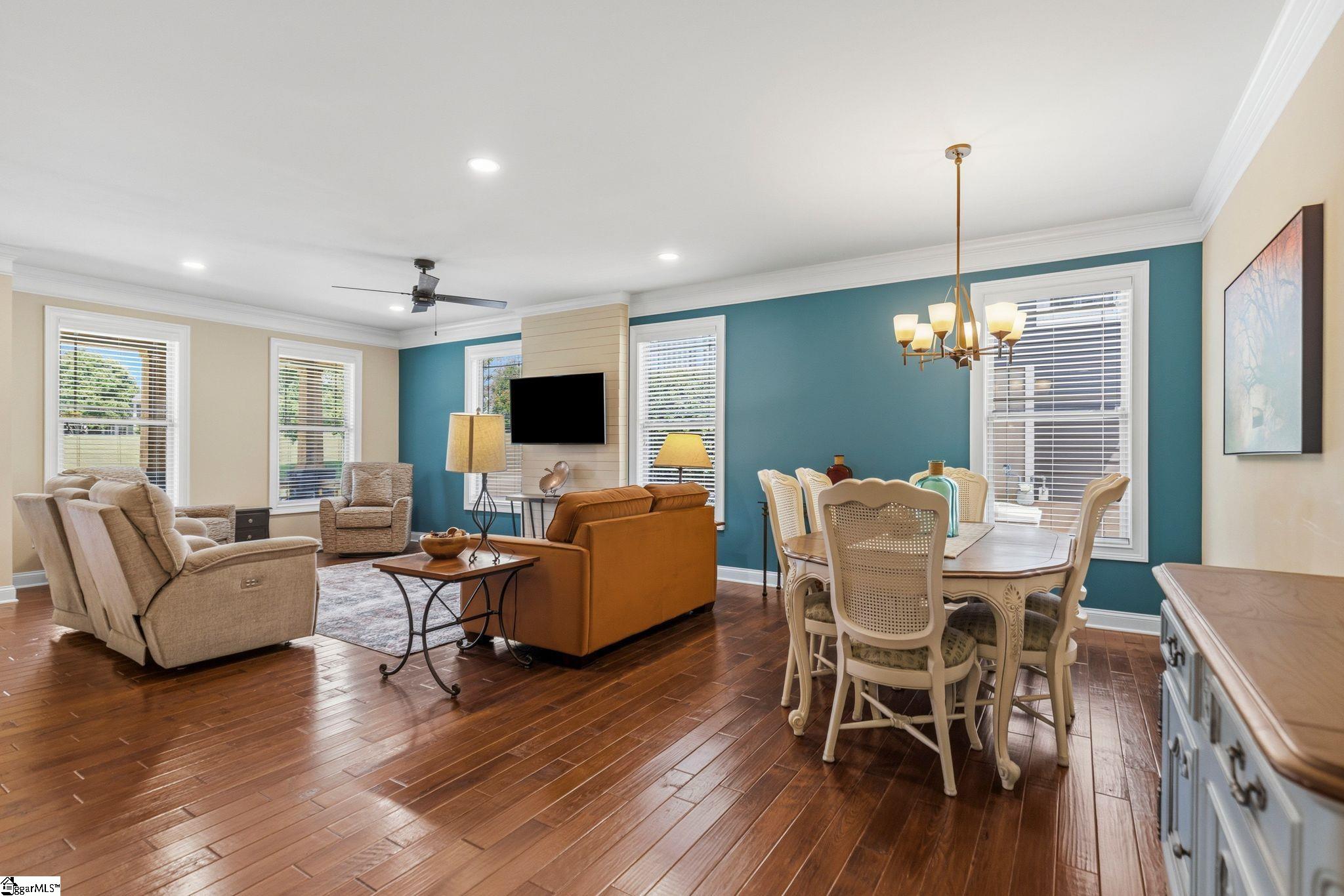 14 Ridenour Avenue Greenville, SC 29617 - Photo 5 of 34
