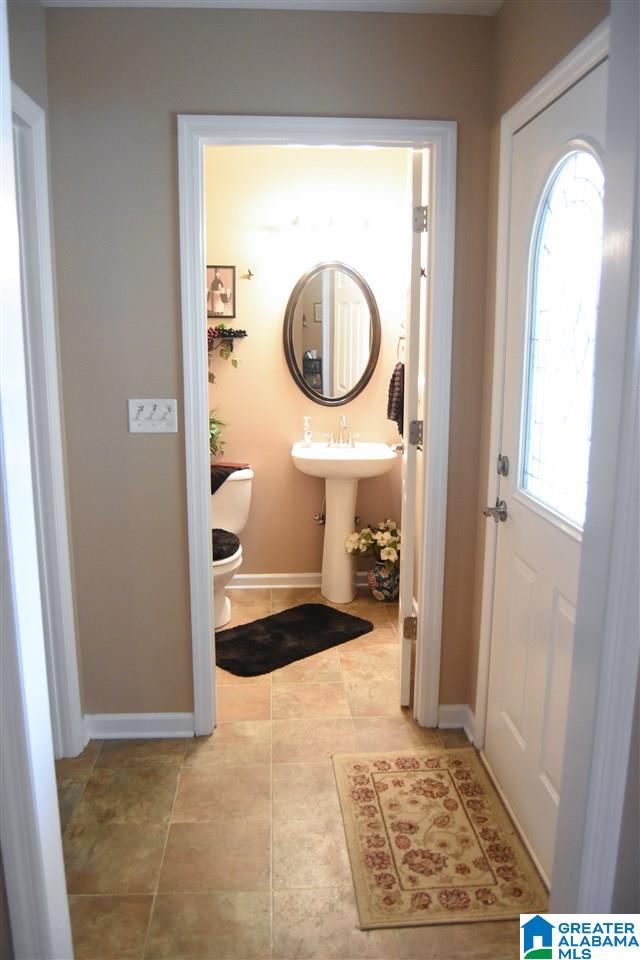 135 Wilson Way Weaver, AL 36277 - Photo 23 of 46
