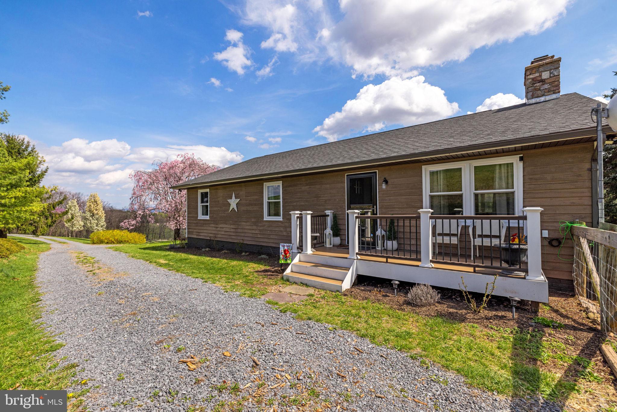 740 Whitacre Road Gore, VA 22637 - Photo 4 of 95 Front Exterior Porch