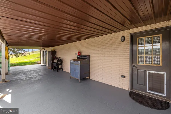 $675,000 | 740 Whitacre Road, Gore, VA 22637