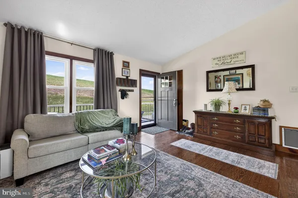 $675,000 | 740 Whitacre Road, Gore, VA 22637