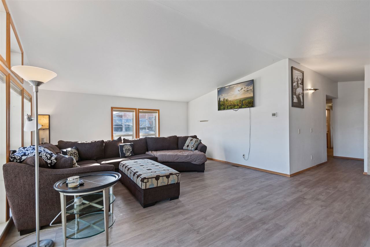 15 North Barker Road Spokane Valley, WA 99016 - Photo 2 of 25 Gallery Image 2