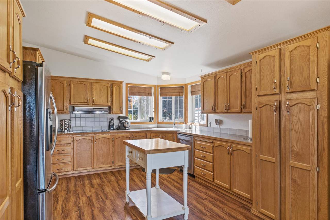15 North Barker Road Spokane Valley, WA 99016 - Photo 8 of 25 Gallery Image 8