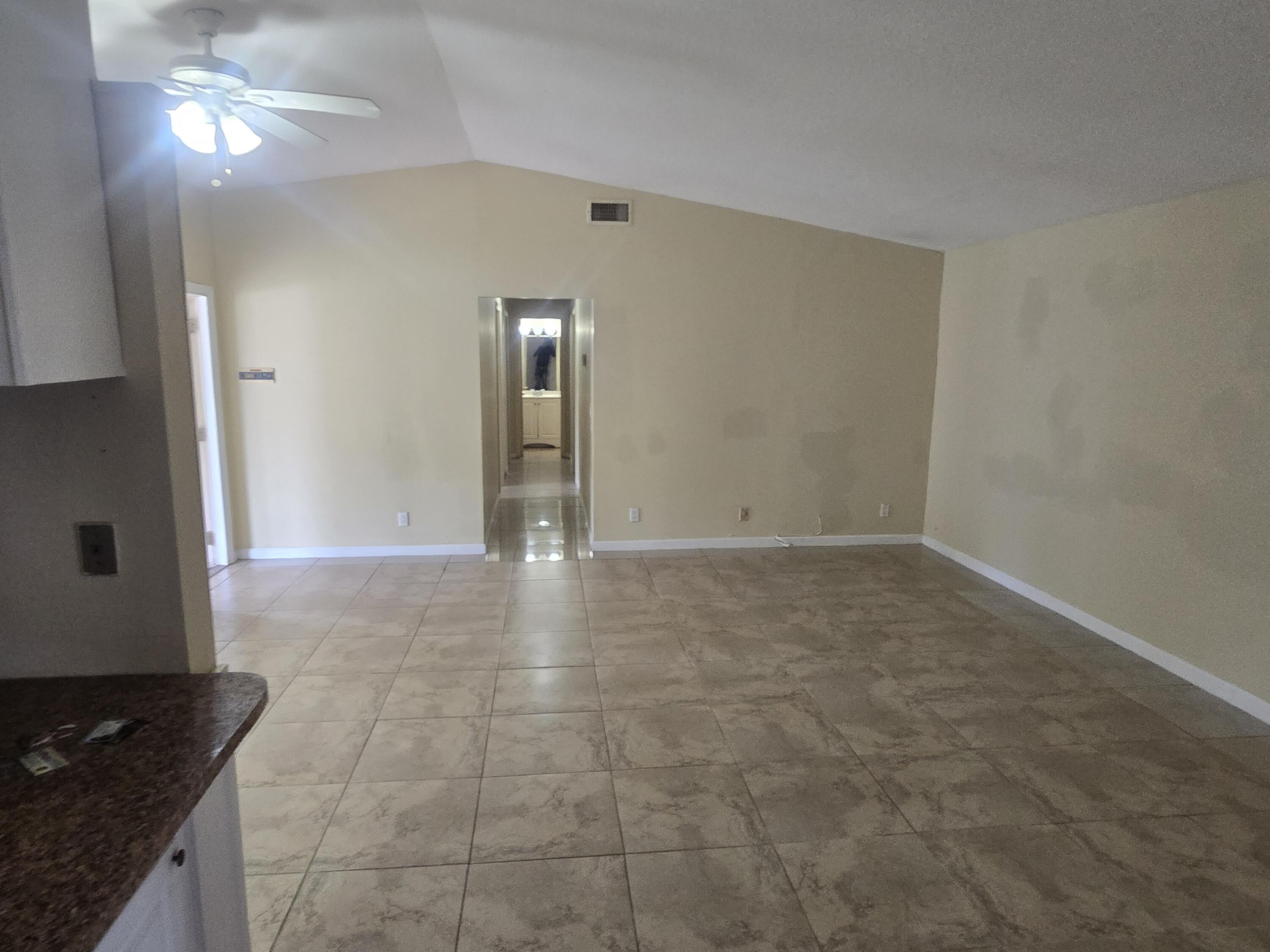 4941 Marbella Road North West Palm Beach, FL 33417 - Photo 9 of 18 pic10
