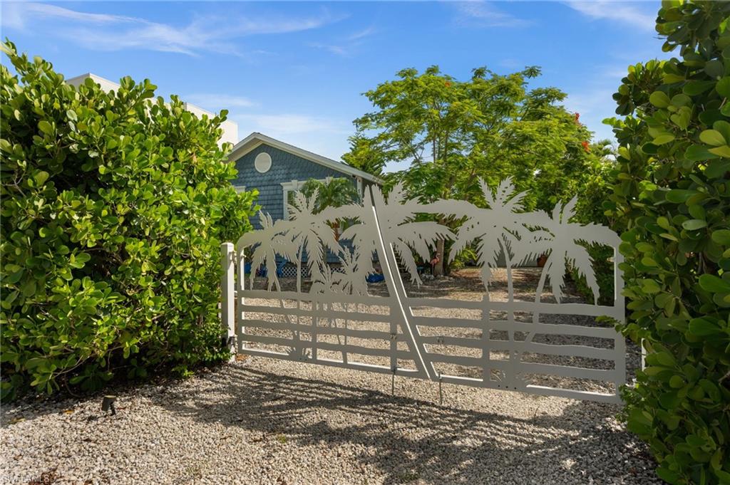 105 West Hilo Street Naples, FL 34113 - Photo 25 of 27