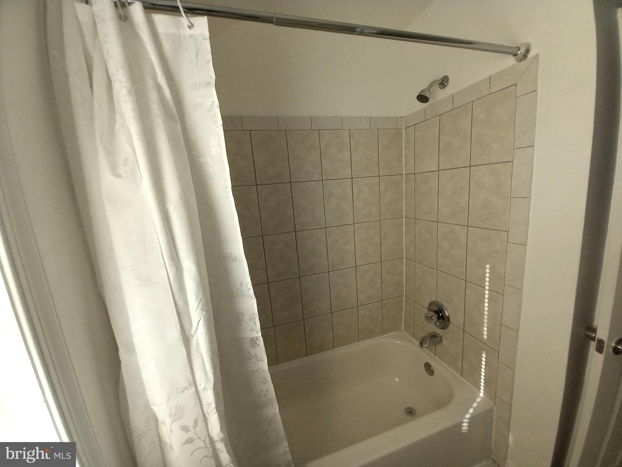 4514 Rokeby Road Baltimore, MD 21229 - Photo 12 of 19