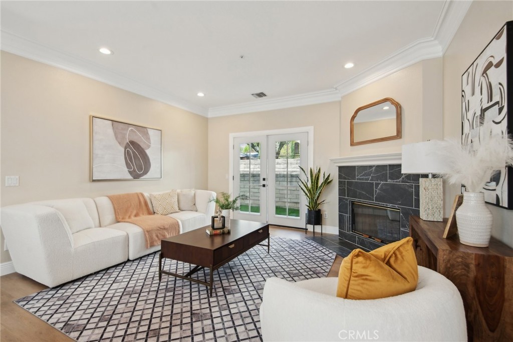 321 Diamond Street, Unit C Arcadia, CA 91006 - Photo 9 of 40 a living room with furniture rug and window
