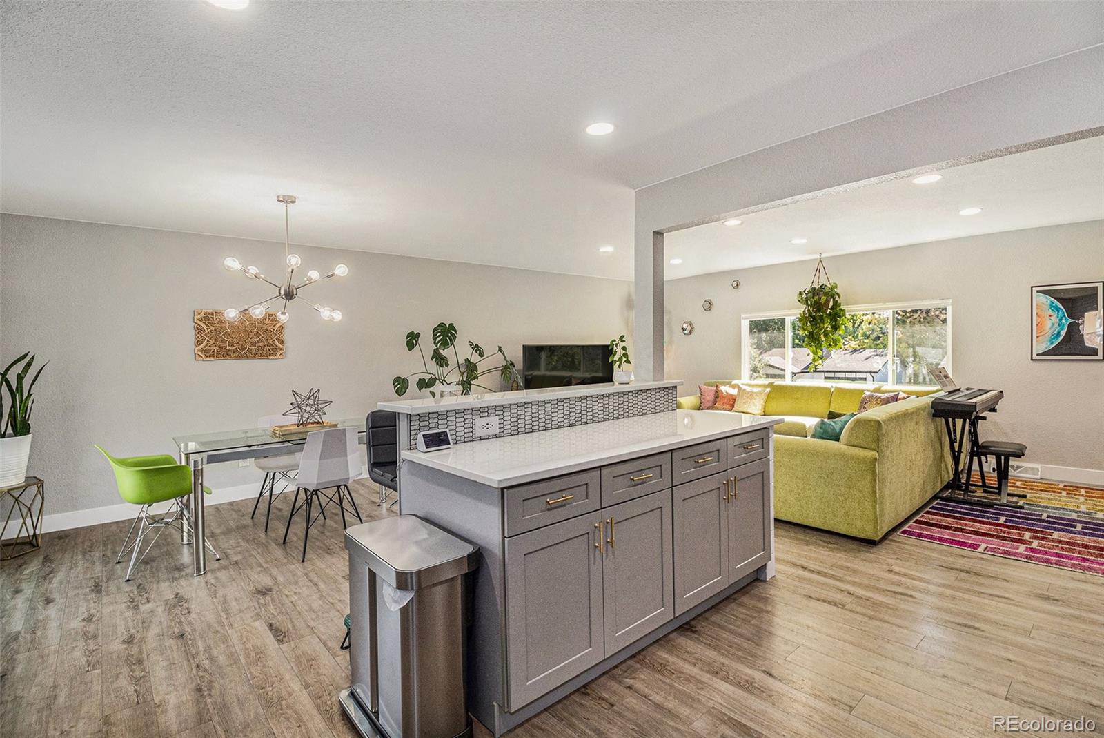 4795 West Temple Place Denver, CO 80236 - Photo 7 of 33