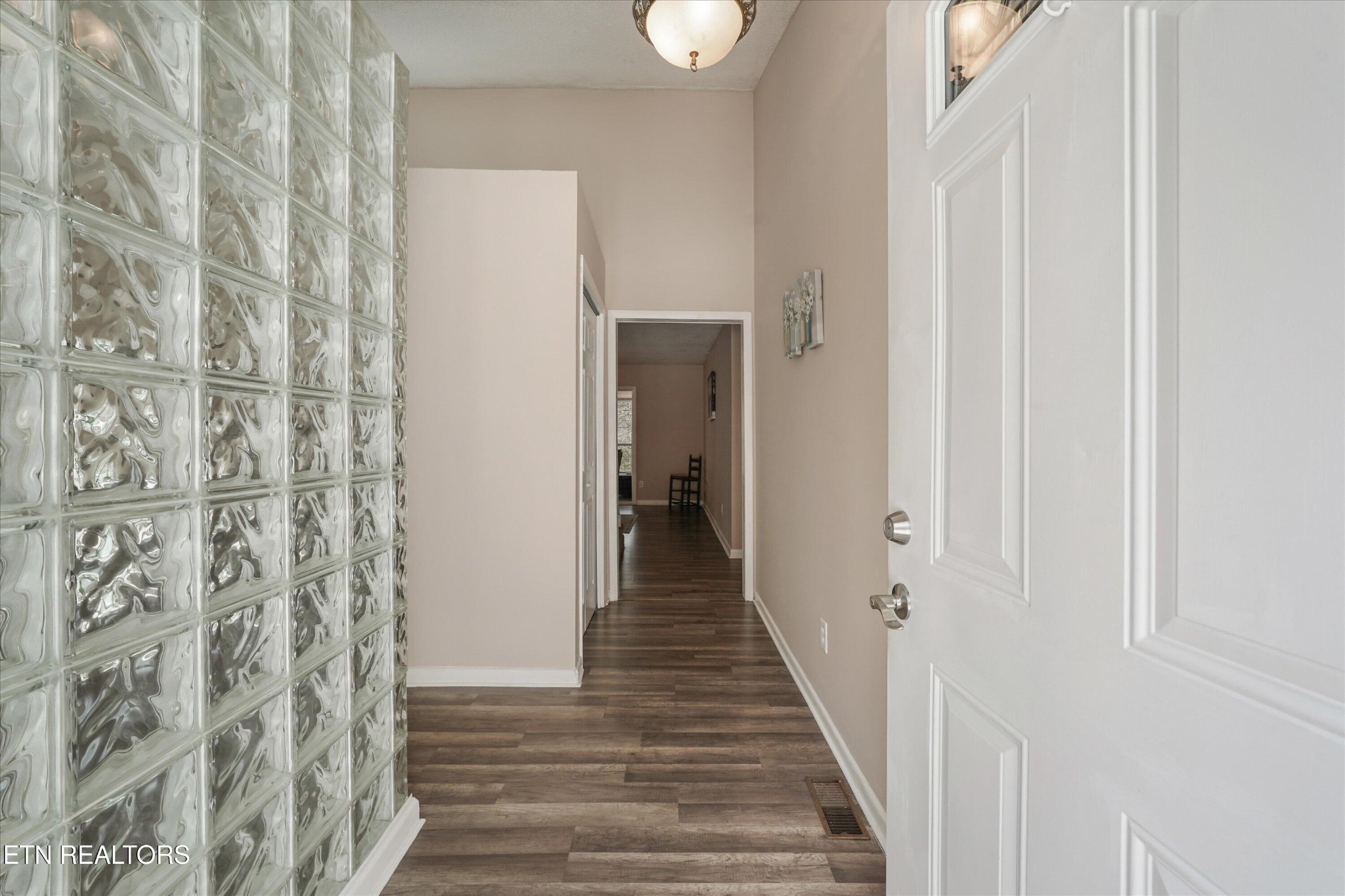 532 Bruce Road Gatlinburg, TN 37738 - Photo 4 of 42 Gallery Image 4