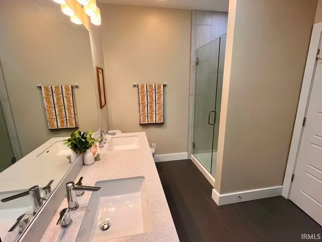 $689,900 | 1610 South Hathaway Court, Bloomington, IN 47401