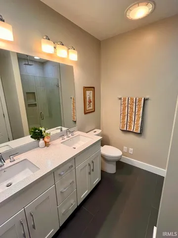 $689,900 | 1610 South Hathaway Court, Bloomington, IN 47401