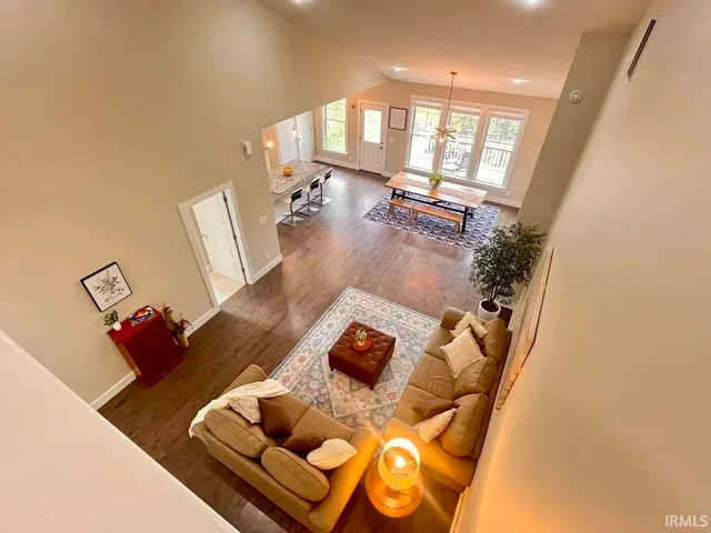 $689,900 | 1610 South Hathaway Court, Bloomington, IN 47401