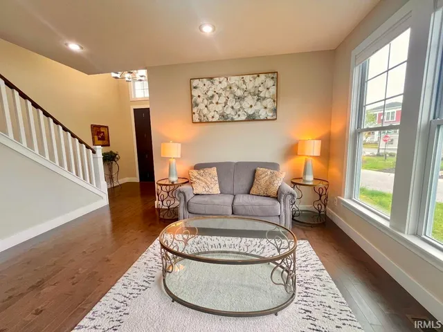 $689,900 | 1610 South Hathaway Court, Bloomington, IN 47401