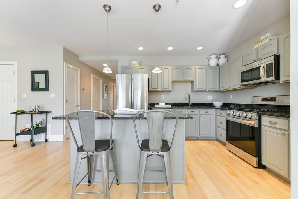 1306 Columbia Road, Unit 3C Boston, MA 02127 - Photo 6 of 23