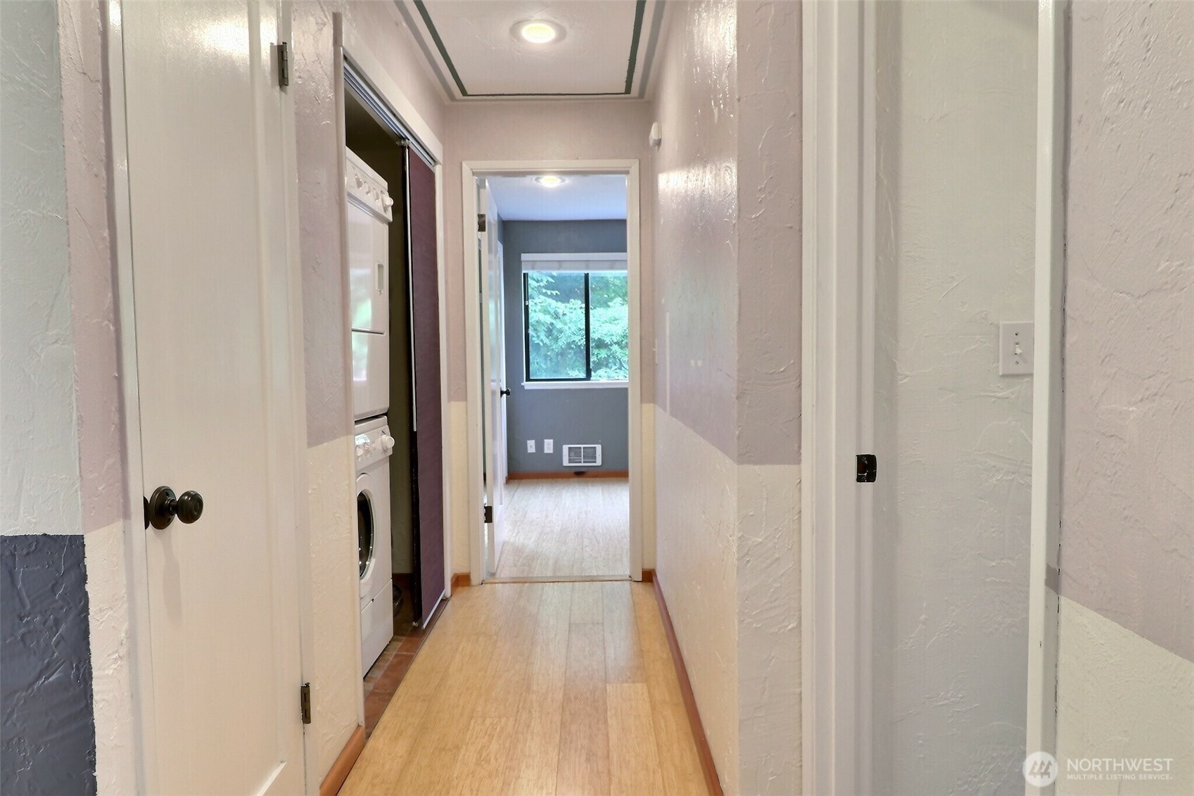 5642 California Avenue Southwest, Unit 1 Seattle, WA 98136 - Photo 11 of 23