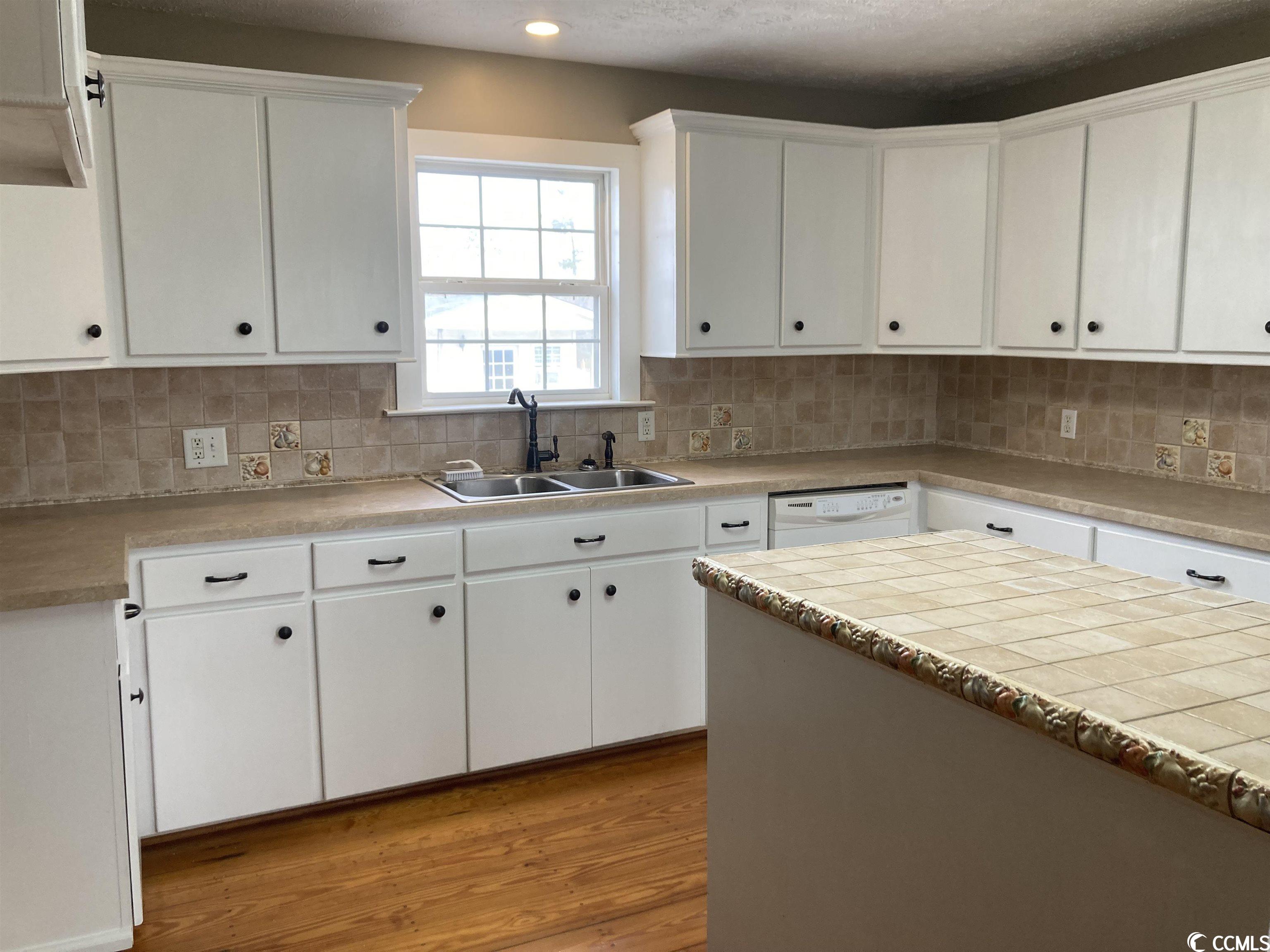 803 Lovell Road Nichols, SC 29581 - Photo 6 of 29 Gallery Image 6
