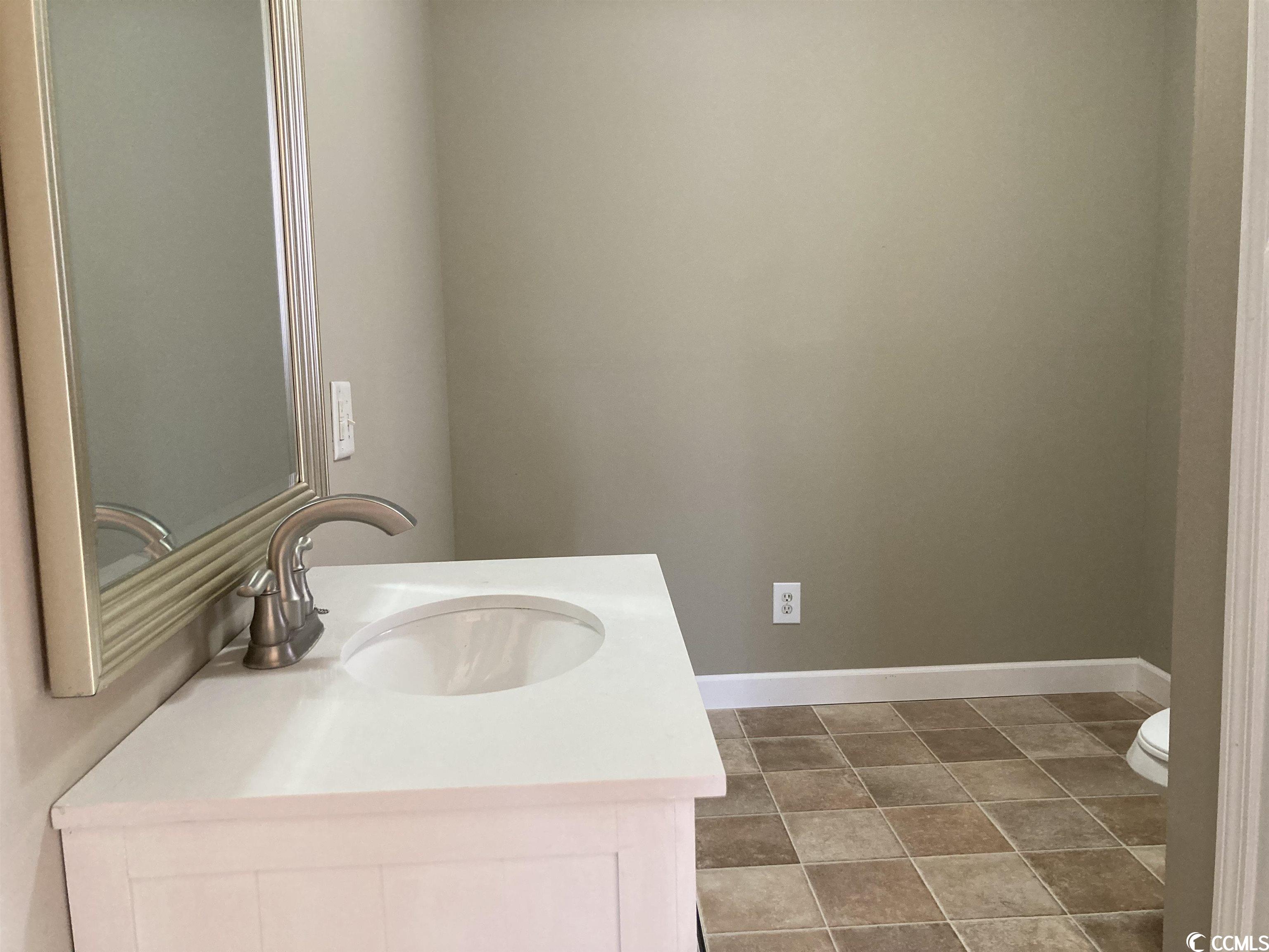 803 Lovell Road Nichols, SC 29581 - Photo 7 of 29 Gallery Image 7