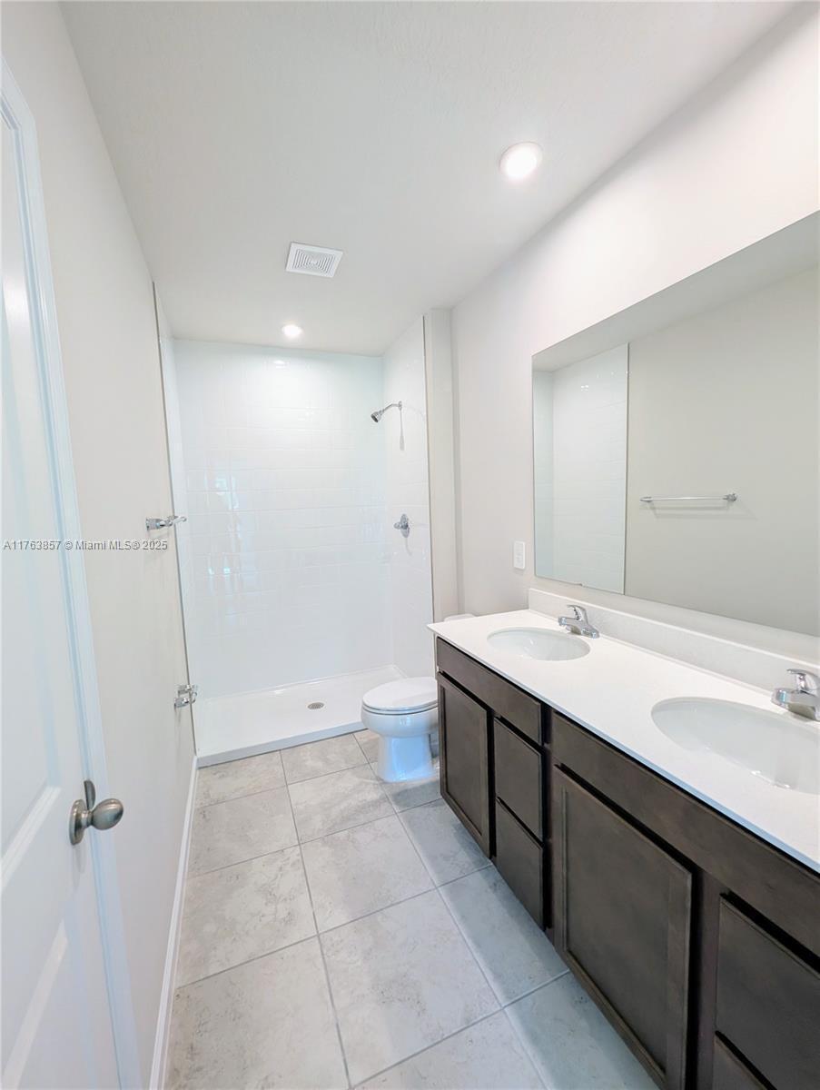 285 Raspberry Road Fort Pierce, FL 34981 - Photo 18 of 27 20250524193548155271000000-o