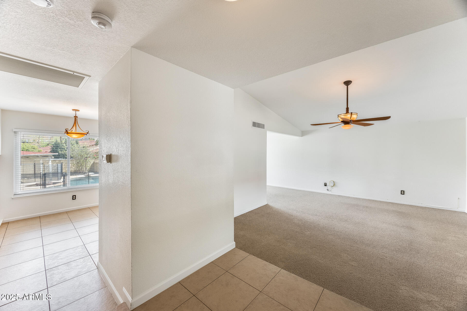1929 East Redfield Road Phoenix, AZ 85022 - Photo 6 of 58 6