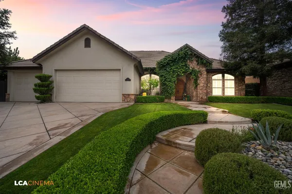 $829,900 | Undisclosed Address, Bakersfield, CA 93311