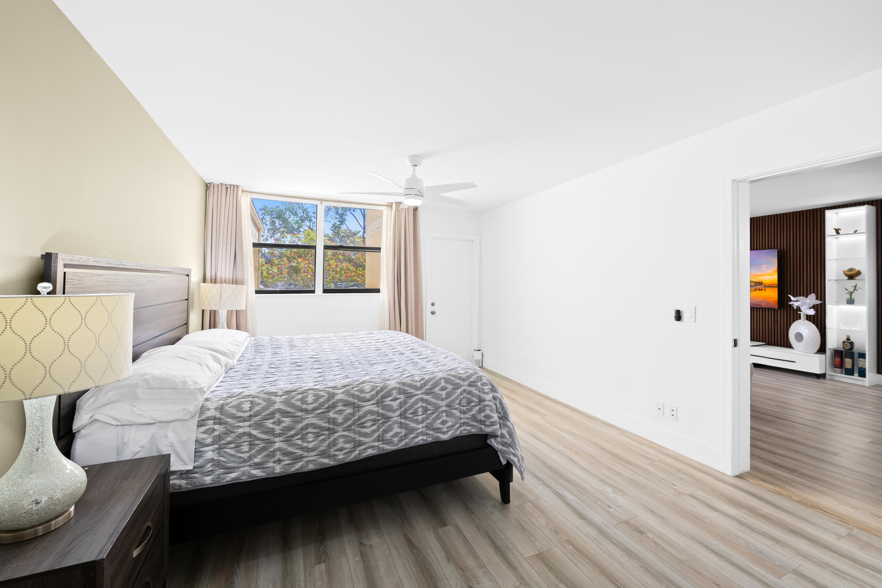 491 Racquet Club Road, Unit 106 Weston, FL 33326 - Photo 10 of 27 DSC_8596