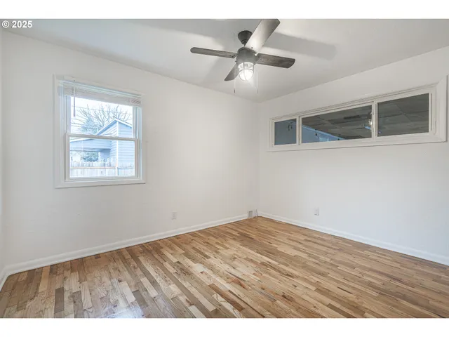 $455,000 | 1155 18th Street Northeast, Salem, OR 97301