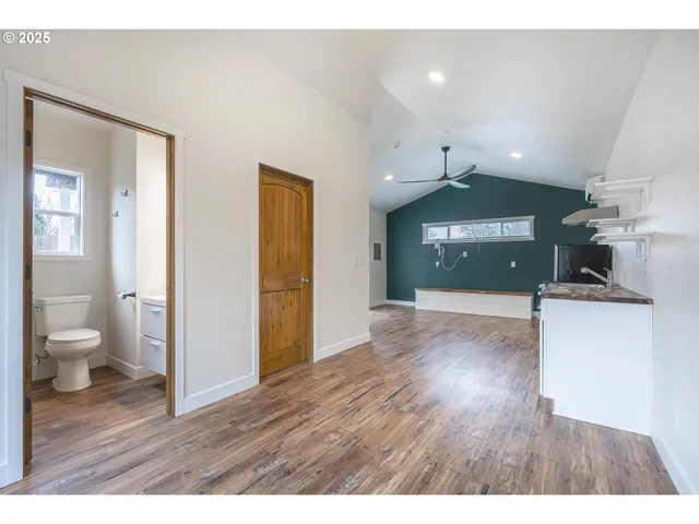 $455,000 | 1155 18th Street Northeast, Salem, OR 97301