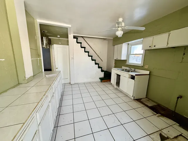 $130,000 | 7741 South Oglesby Avenue, Chicago, IL 60649