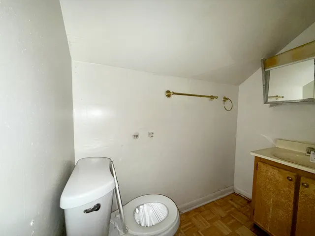 $130,000 | 7741 South Oglesby Avenue, Chicago, IL 60649