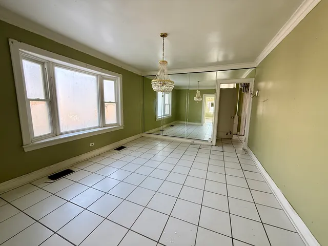 $130,000 | 7741 South Oglesby Avenue, Chicago, IL 60649