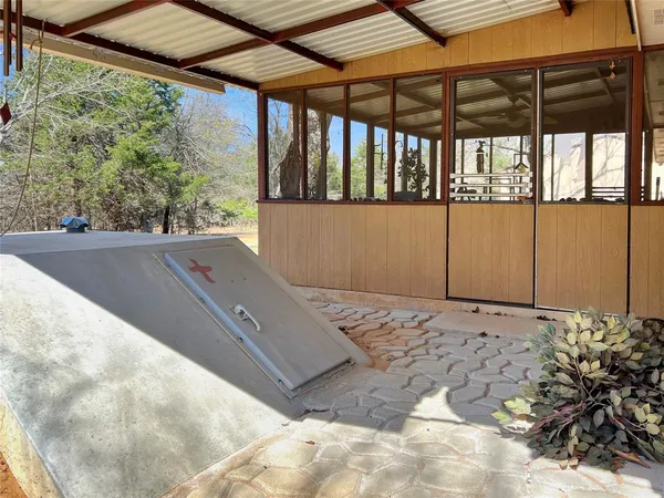$988,650 | 7275 Leavenworth Trail, Mead, OK 73449