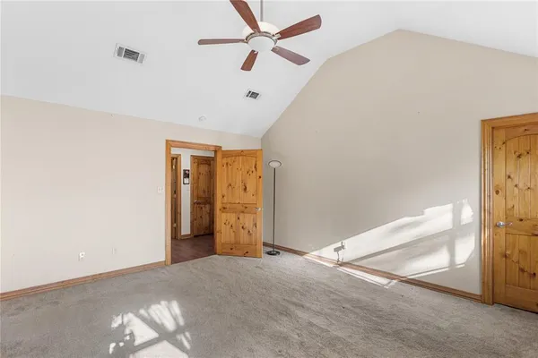 $988,650 | 7275 Leavenworth Trail, Mead, OK 73449