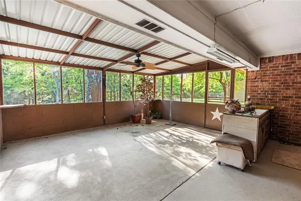$988,650 | 7275 Leavenworth Trail, Mead, OK 73449