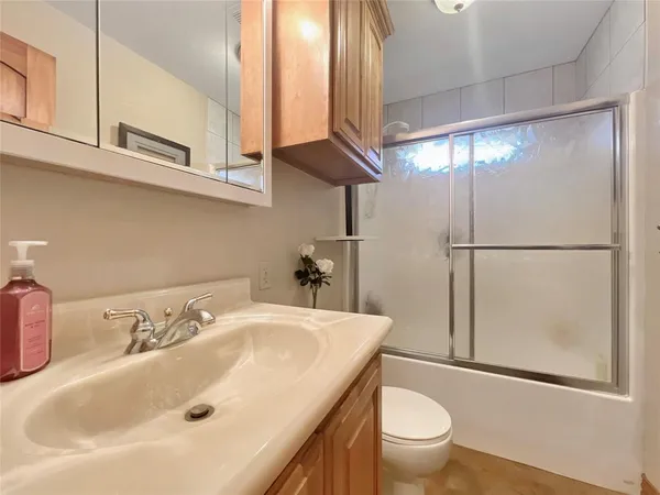 $988,650 | 7275 Leavenworth Trail, Mead, OK 73449
