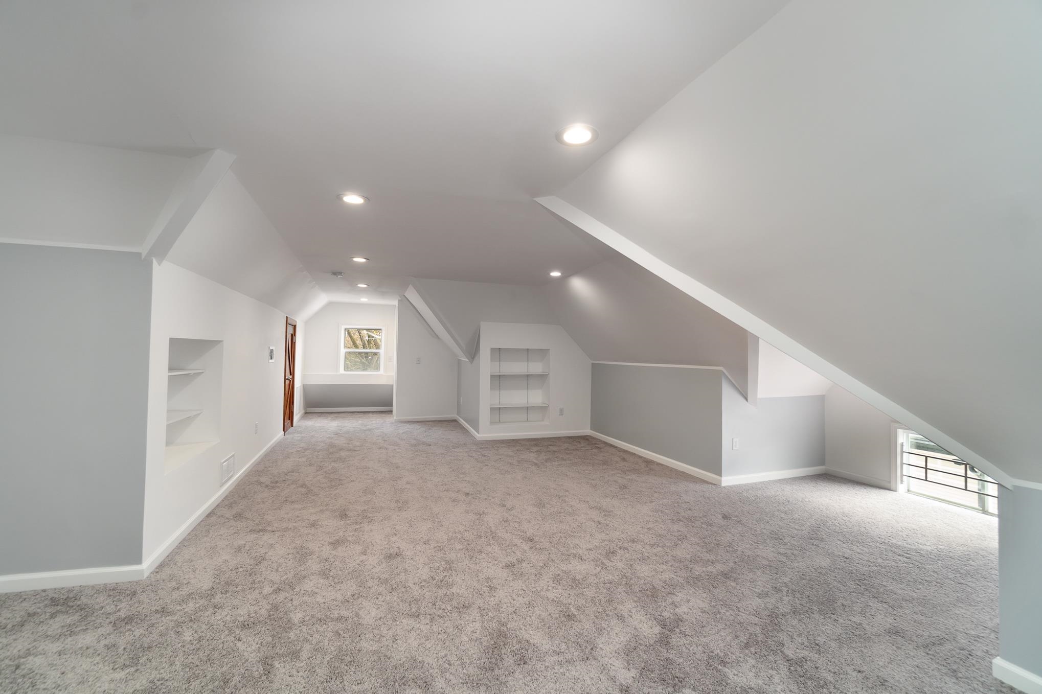 704 North Hampton Street Bay City, MI 48708 - Photo 29 of 30 Gallery Image 29