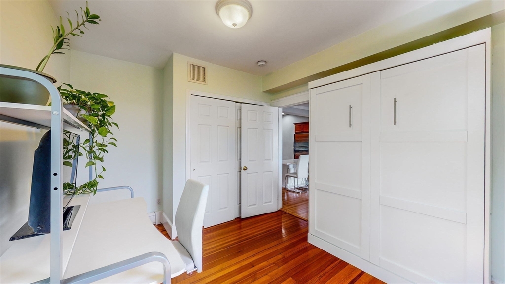 33 Main Street, Unit 2 Somerville, MA 02145 - Photo 14 of 20