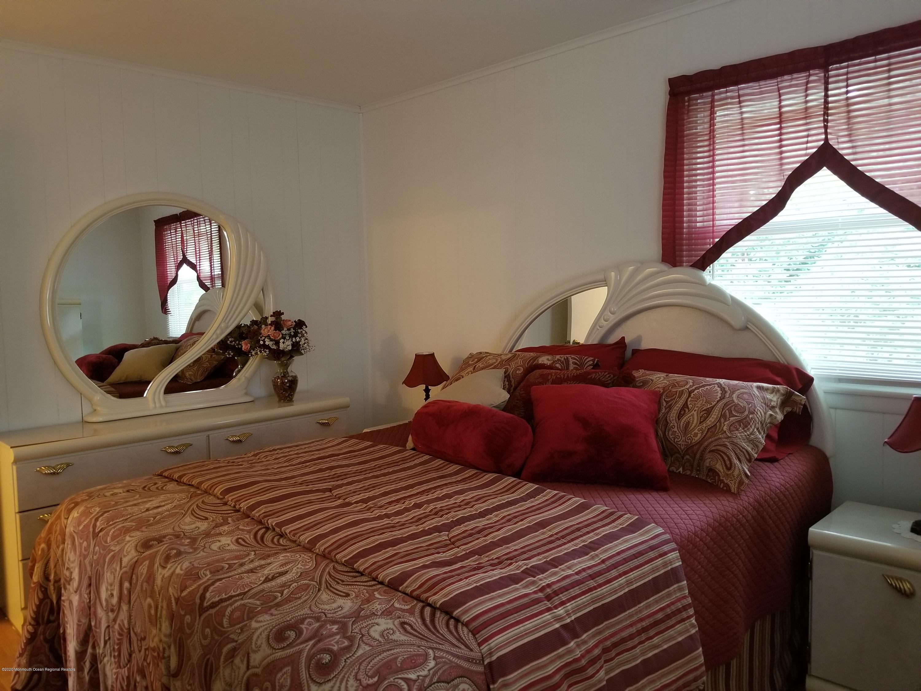 56 Constitution Boulevard Whiting, NJ 08759 - Photo 18 of 22 20200730_174332