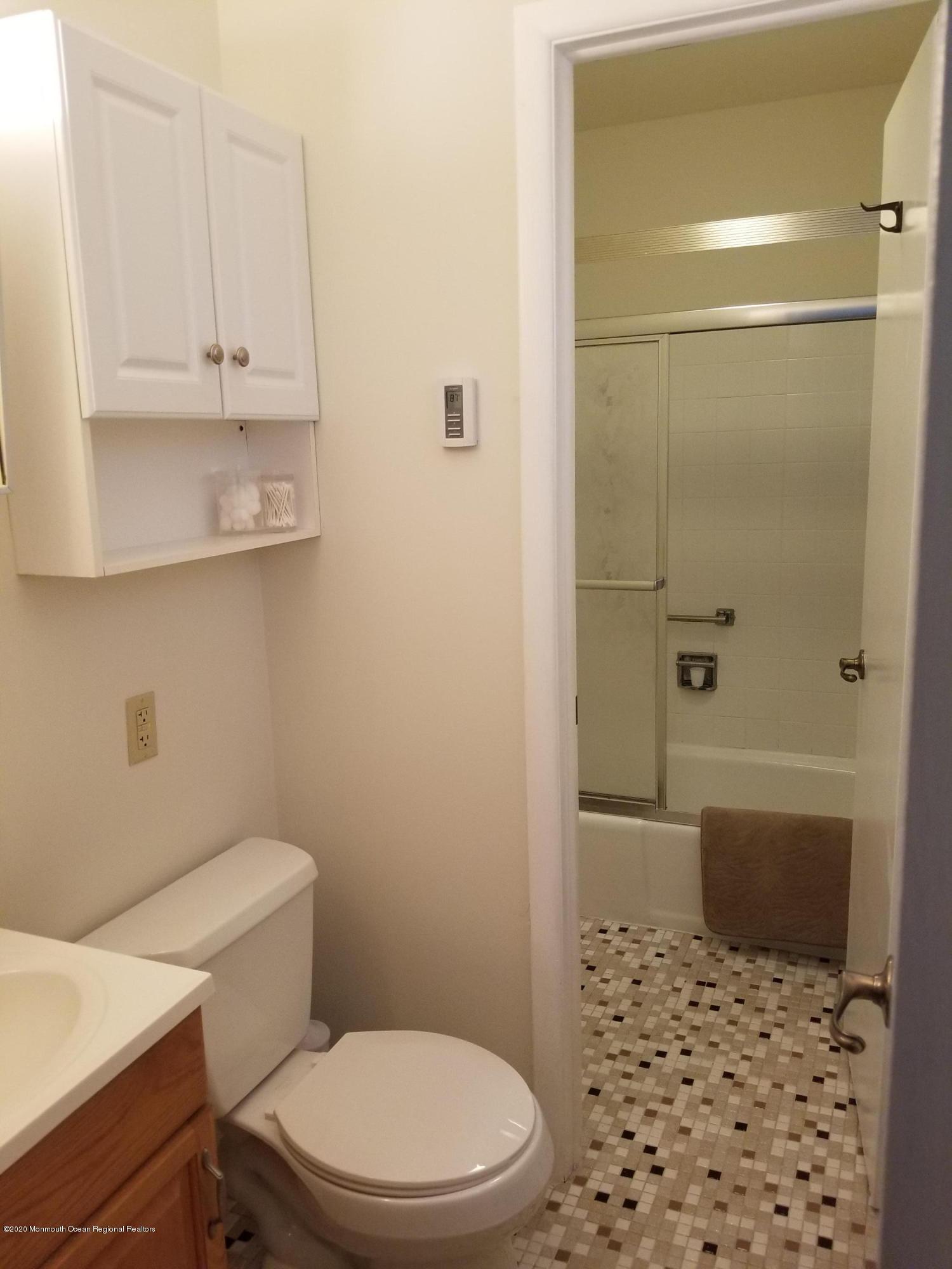 56 Constitution Boulevard Whiting, NJ 08759 - Photo 20 of 22 20200730_174700